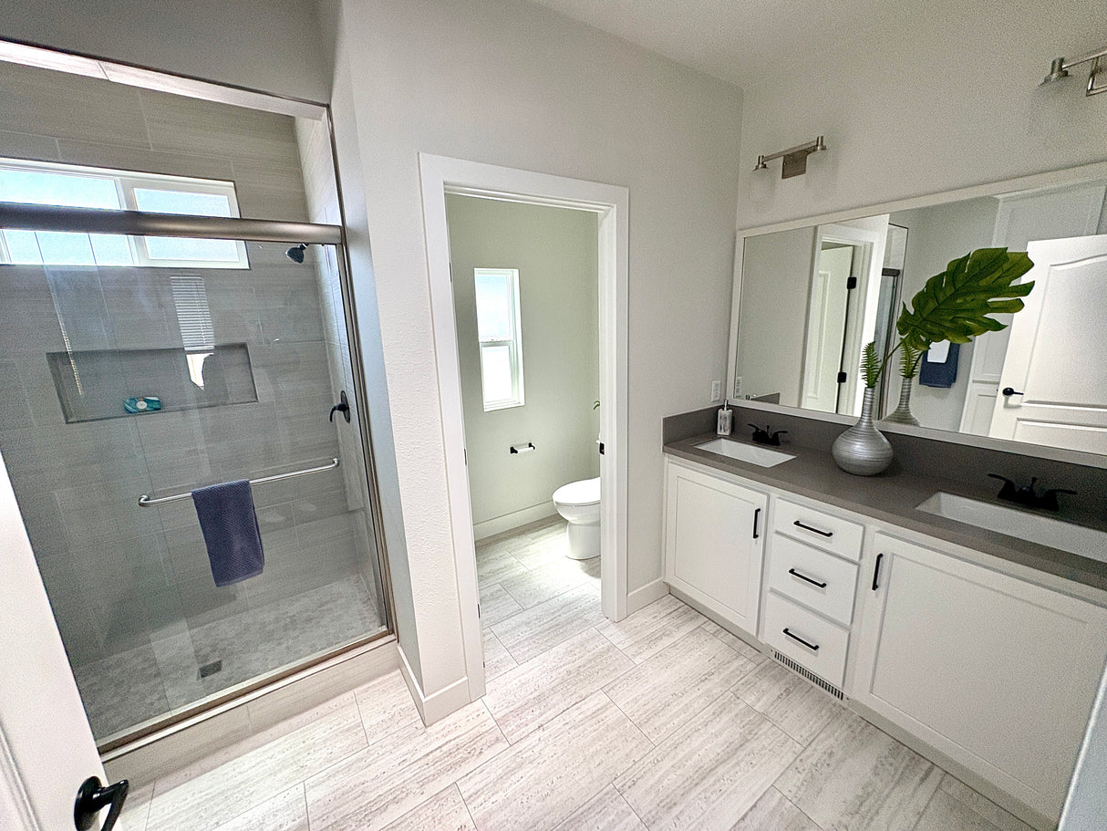 Pacific Palace SM5- 3BD & 2BA 1,831 SQFT