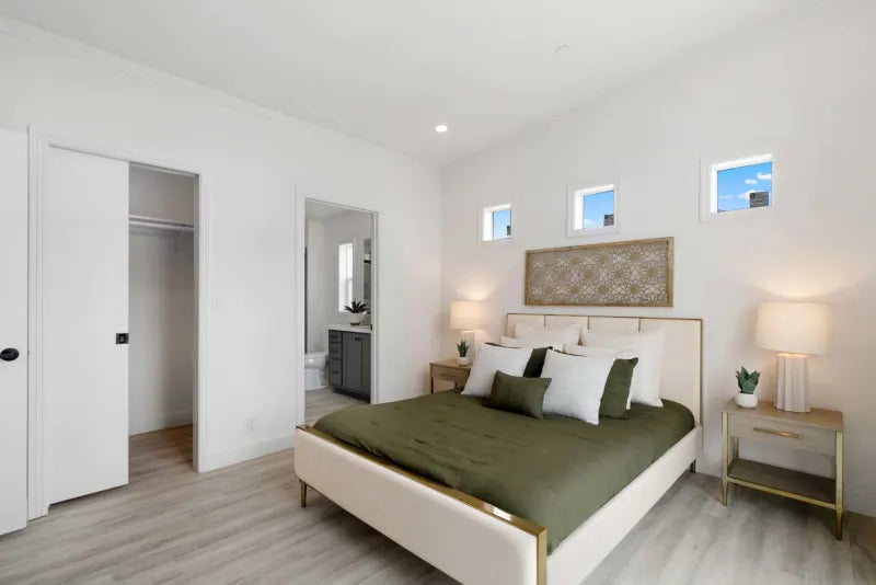 Pacific Freedom Model 2 CR2- 3BD & 2BA 1,041 SQFT