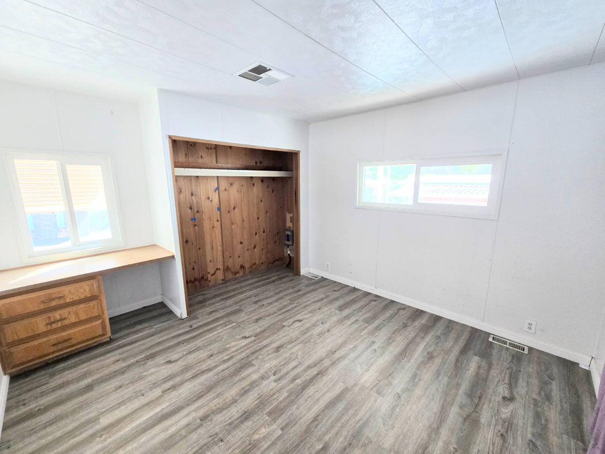 Grandview Terrace, Space 208