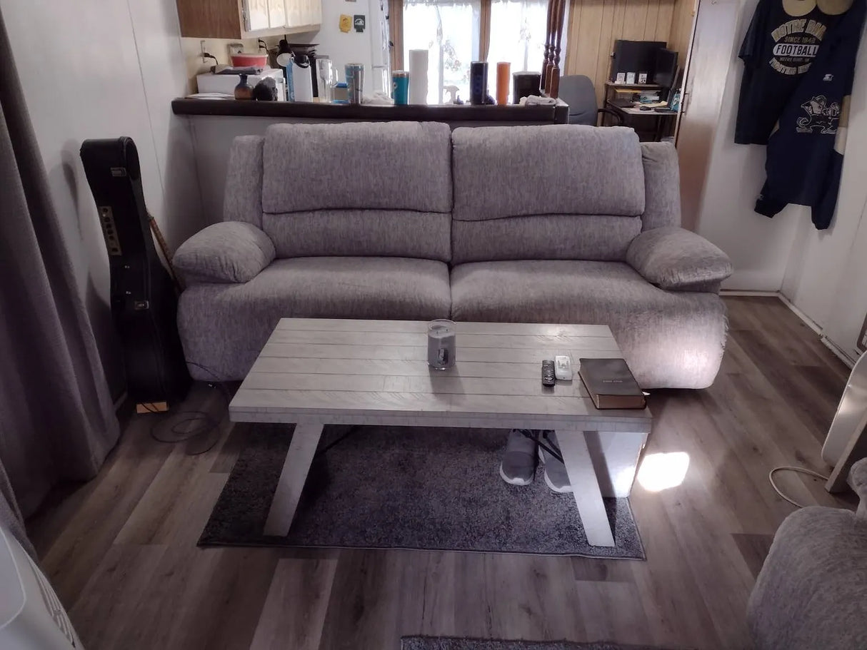 Oakridge Mobile Estates, Space 11