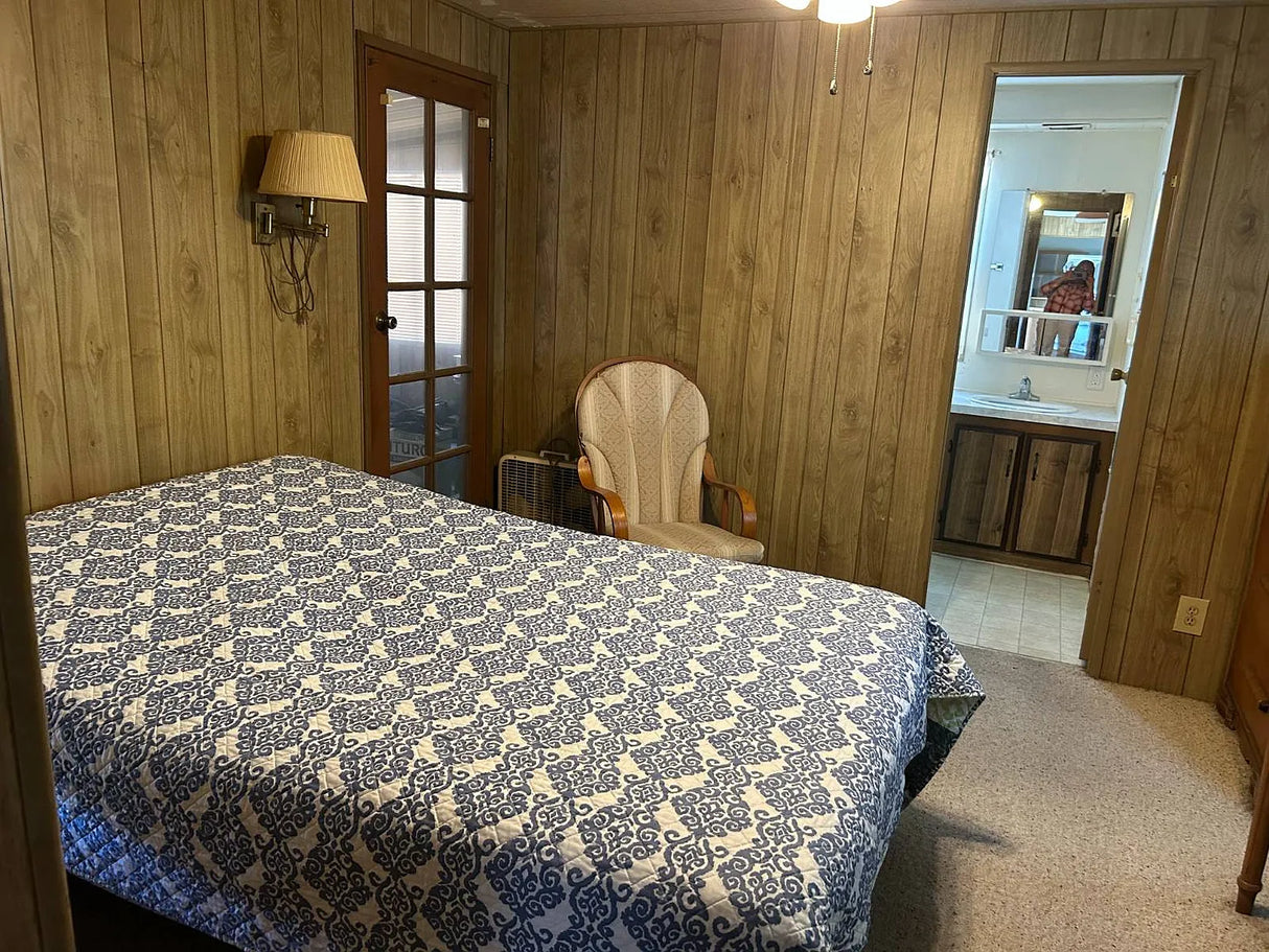 Vista Cascade, Space 128