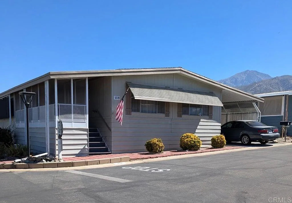 Escondido Views, Space 113