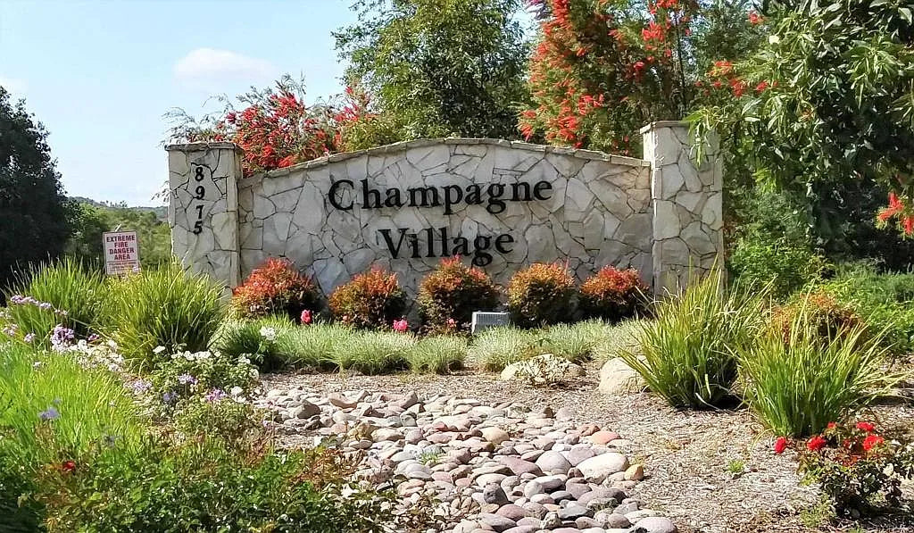 Champagne Village, Space 97
