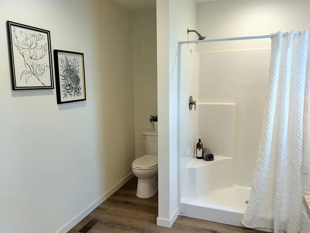 Pacific Sandpiper 3BD & 2BA 1,369 SQFT