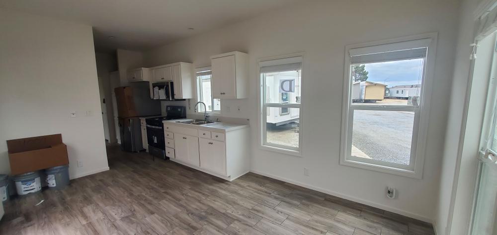 Pacific Park Model BMD- 1BD & 1 BA 374 SQFT