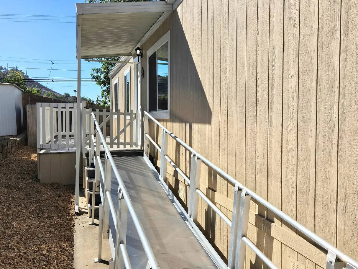 Pepperwood, Space 84