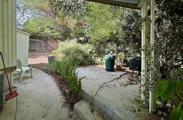 Valley Oaks, Space 157