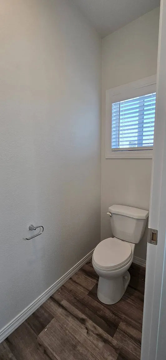 Terrace Views, Space 5