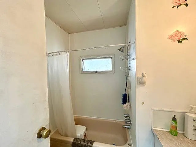 Imperial Park, Space 199