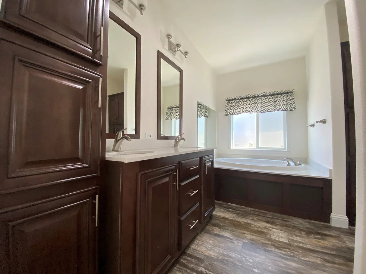 Pacific Palace 3BD & 2BA 1,831 SQFT