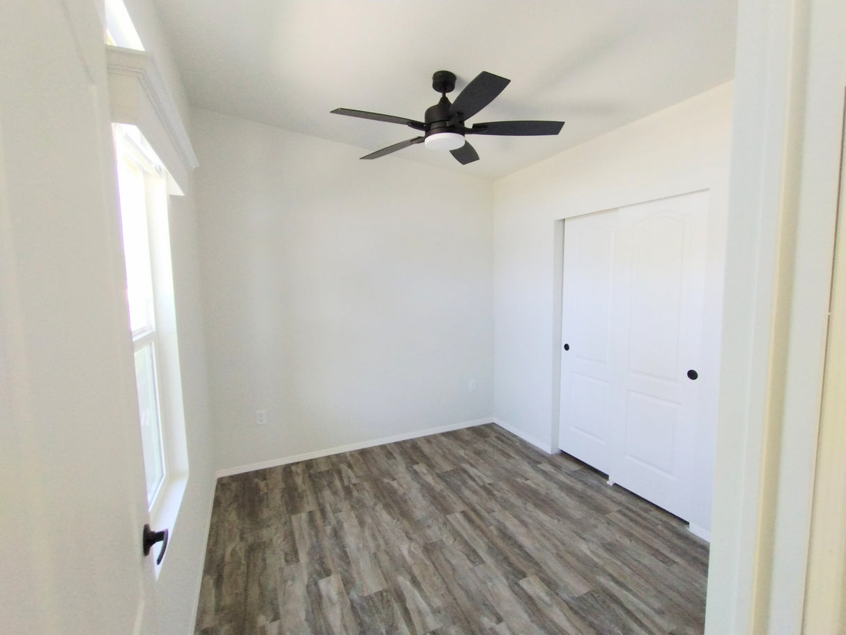 Pacific Chalet ADU SM8A- 1BD & 1BA - 398sqft
