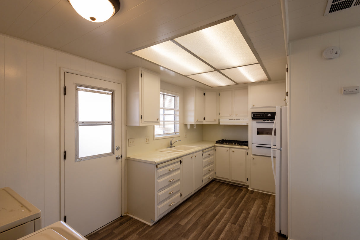 Ocotillo Oasis Mobile Home Park, Space 703