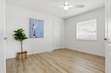 Rancho Escondido, Space 348