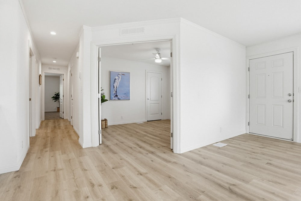 Rancho Escondido, Space 348
