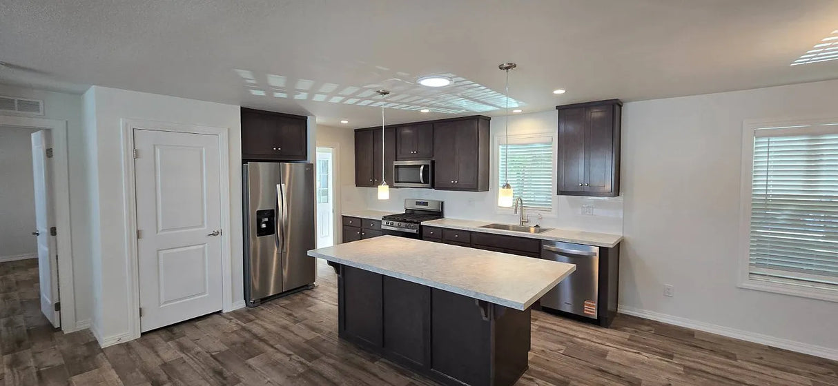 Terrace View, Space 72