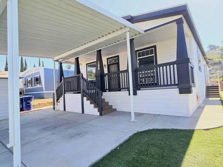 Pepperwood, Space 100