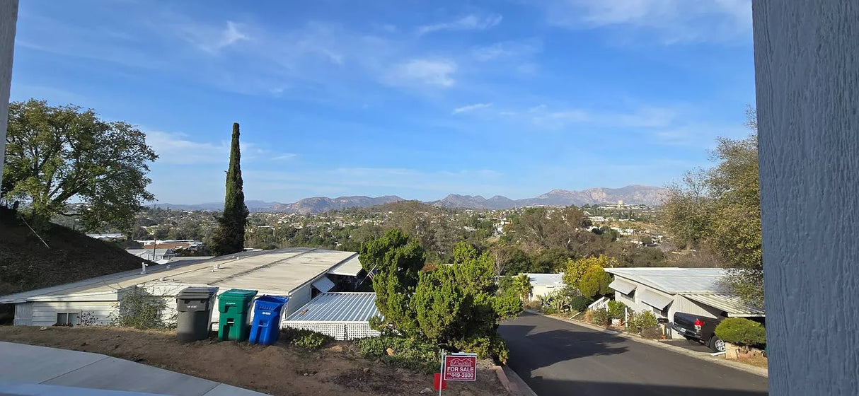 Monterey Lodge, Space 111