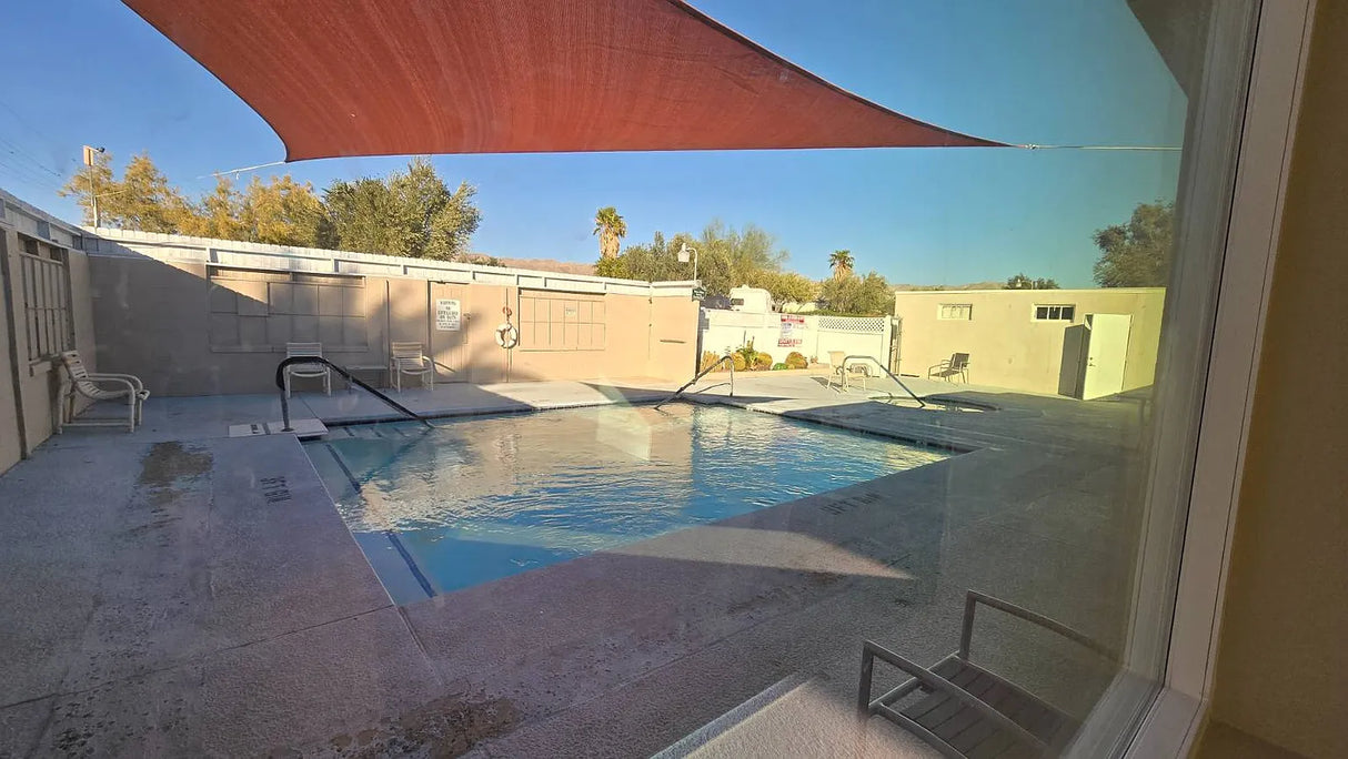 Palm Drive Court, Space D12
