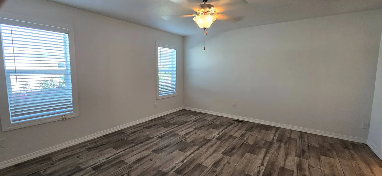 Terrace View, Space 72