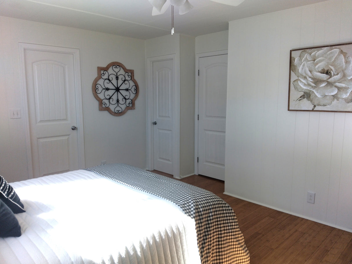 Lakeshore Gardens #113