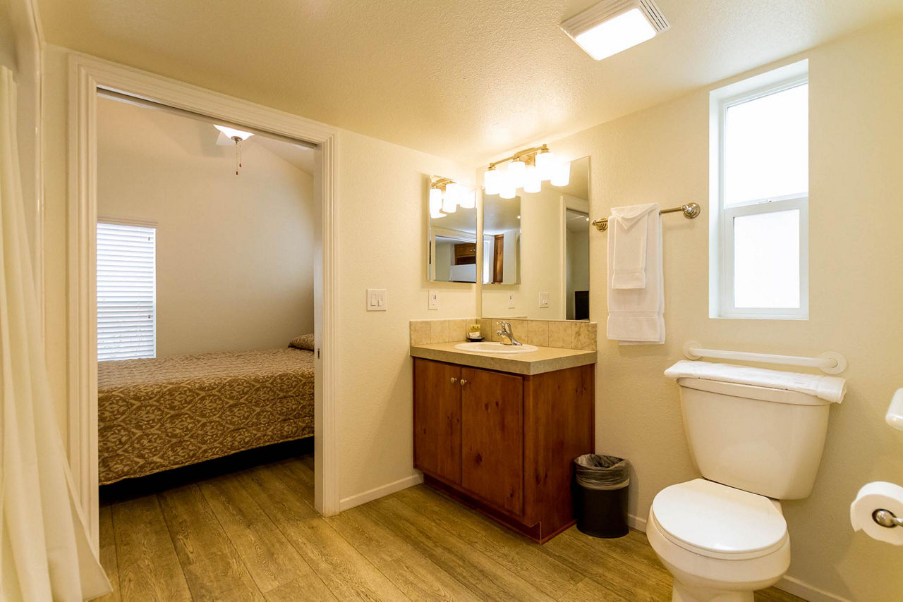 Pacific Acorn 19 Wheelchair Friendly bathroom 2