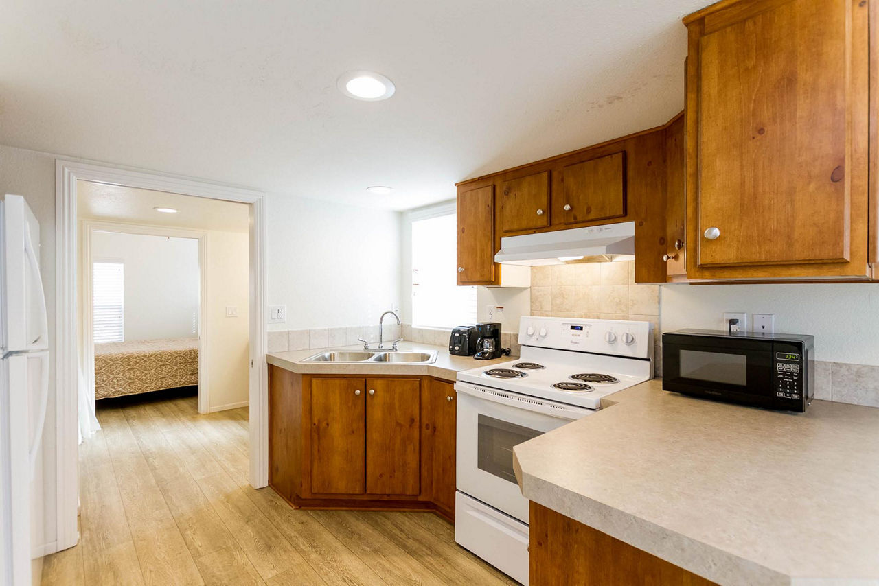 Pacific Acorn 19 Wheelchair Friendly kitchen 2
