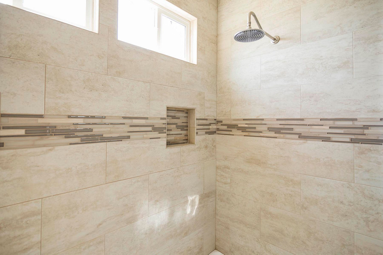 Pacific Crest 10 primary shower