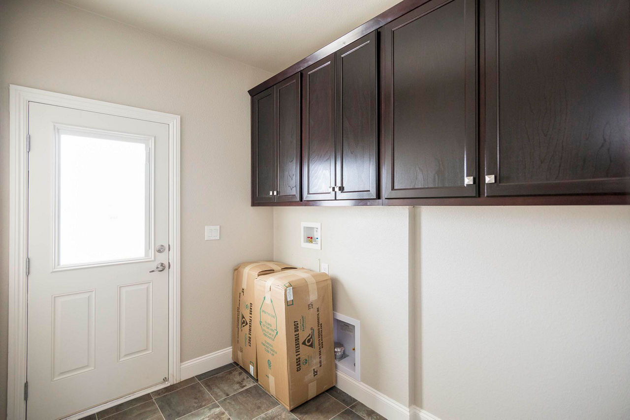 Pacific Crest 10 utility room