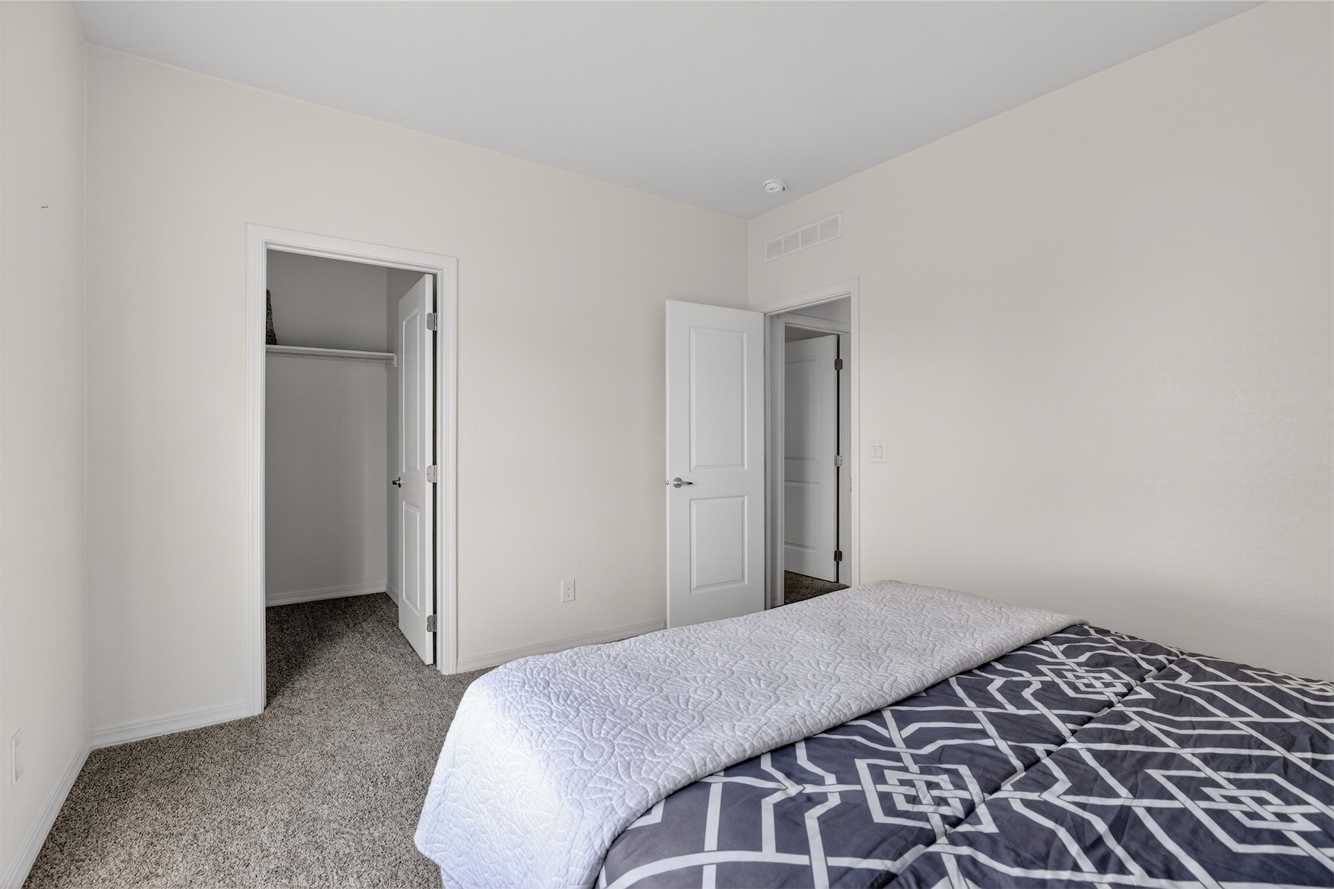 Pacific Del Mar third bedroom and closet