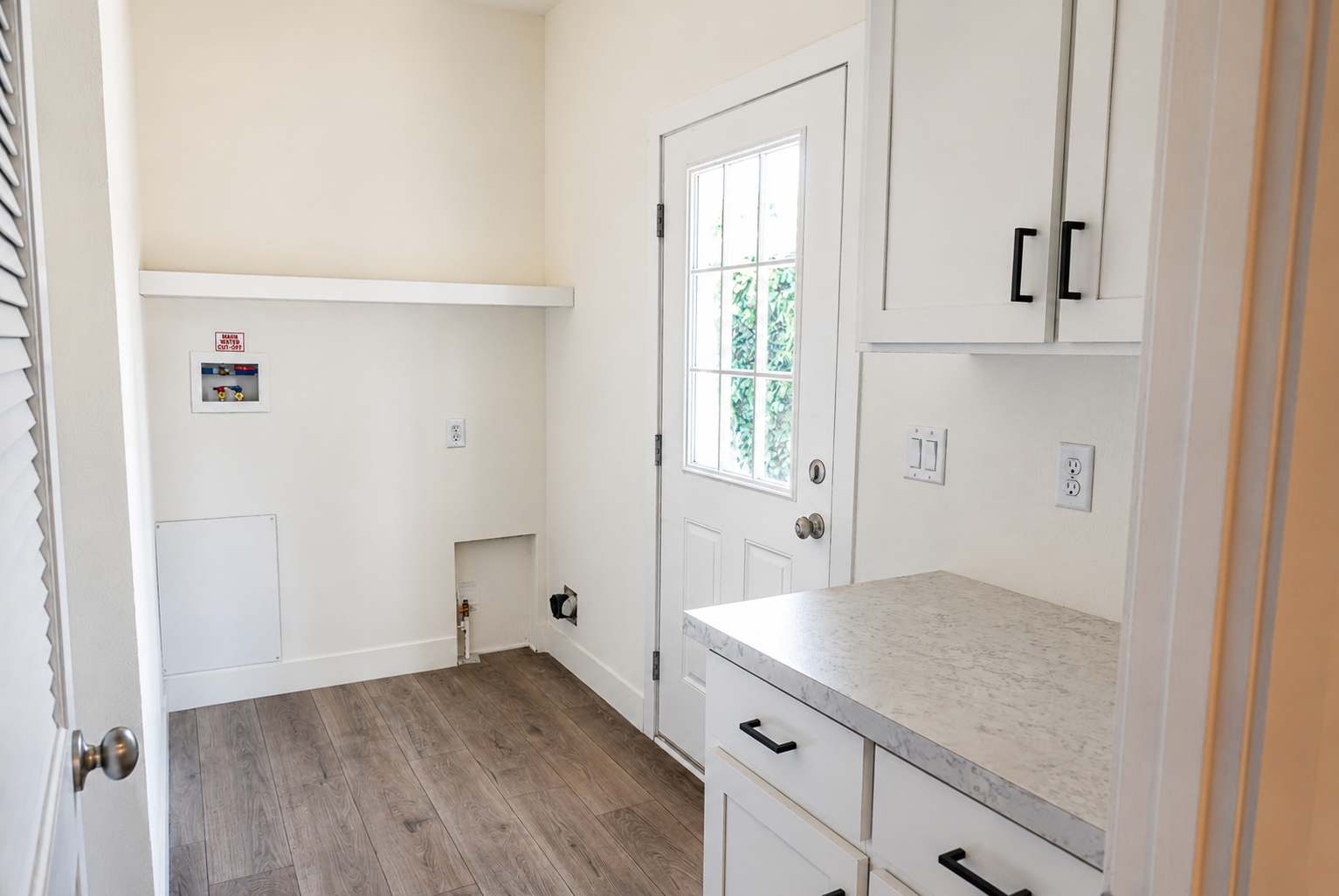 Pacific Eco S laundry room