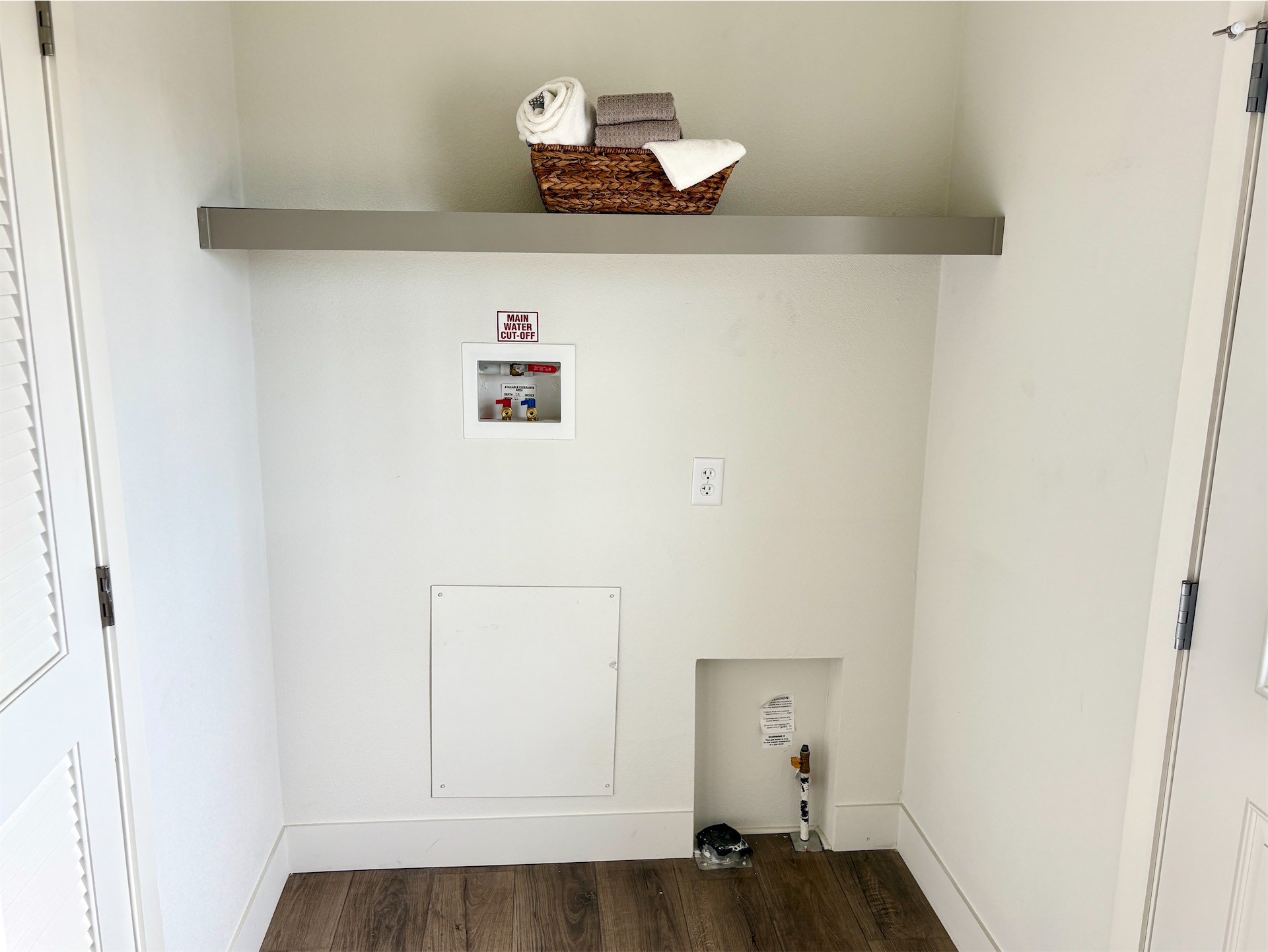 Pacific New Age utility room
