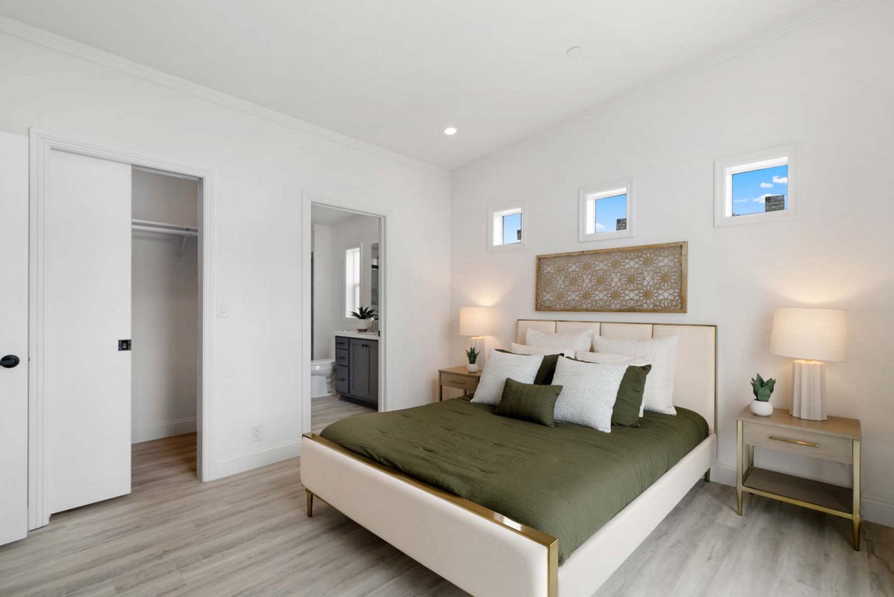 a8 Pacific Freedom Primary Bed 1 side
